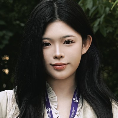 Portrait of Helena Zhang